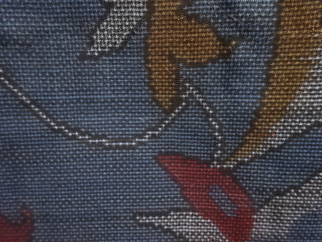 アンティーク　唐花模様織り出し本場泥大島紬着物(5マルキ)